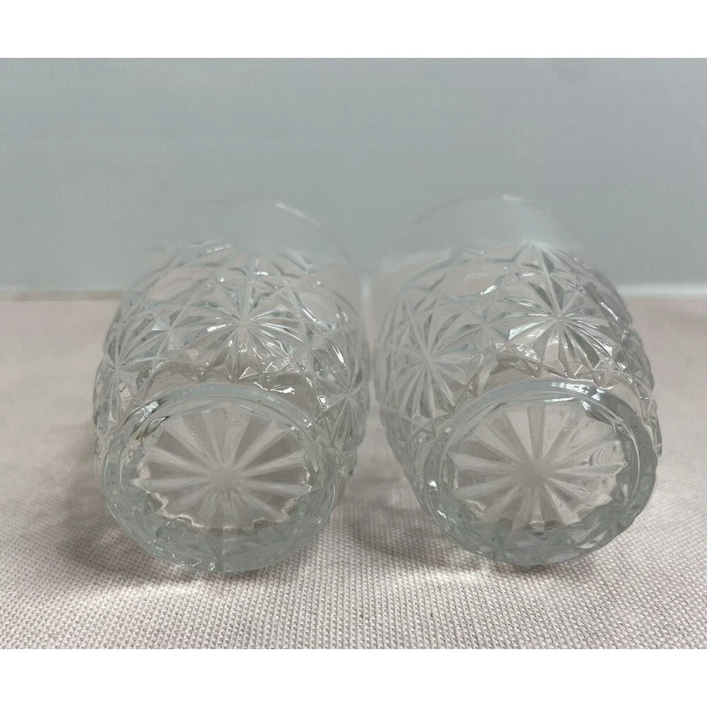 Set of 2 Clear shot glasses with design. Whiskey Shot Glass